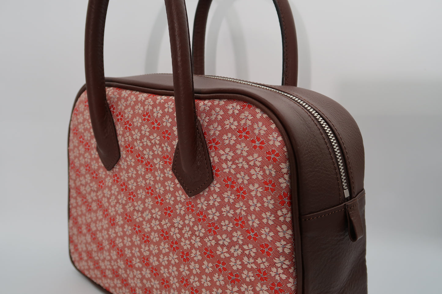 小桜文様ボストンバック