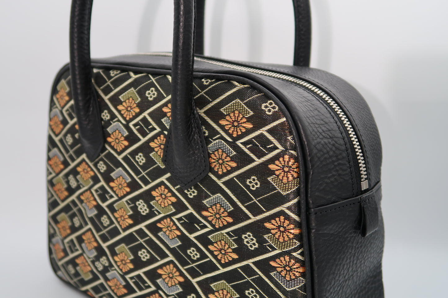 華菱縁ボストンバック